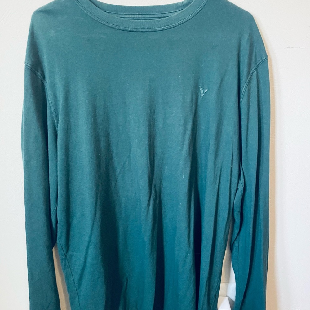 American Eagle Outfitters Teal Long Sleeve Tee